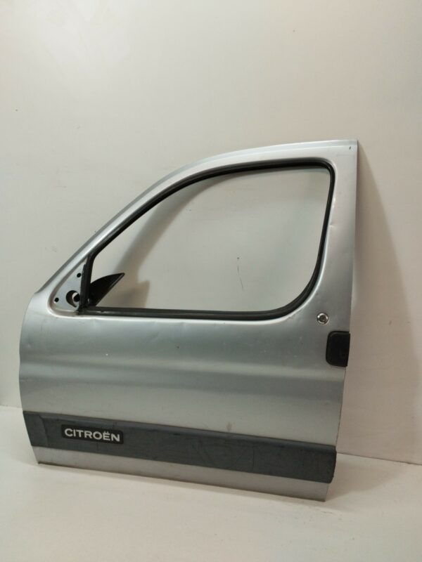 PUERTA DELANTERA IZQUIERDA CITROEN BERLINGO 1.9 600 D Furg. DIESEL Motor 1,9 Ltr.  69 CV  [1996 - 2002] 0 Puertas - Imagen 2