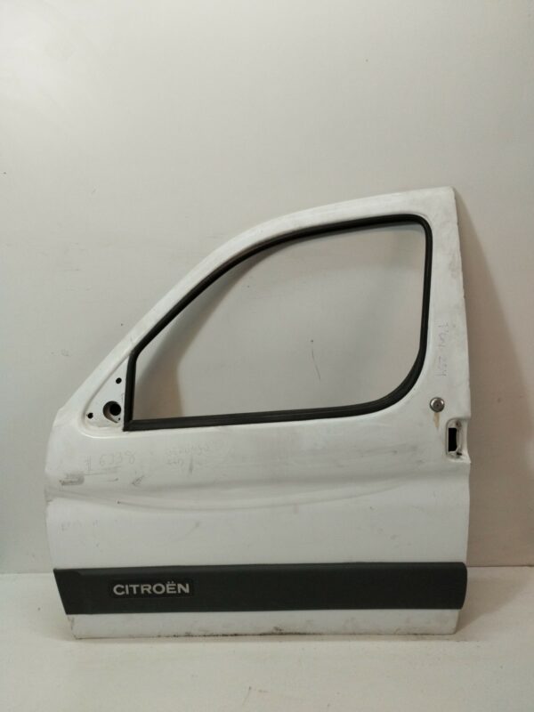PUERTA DELANTERA IZQUIERDA CITROEN BERLINGO 1.9 600 D Furg. DIESEL Motor 1,9 Ltr.  69 CV  [1996 - 2002] 0 Puertas