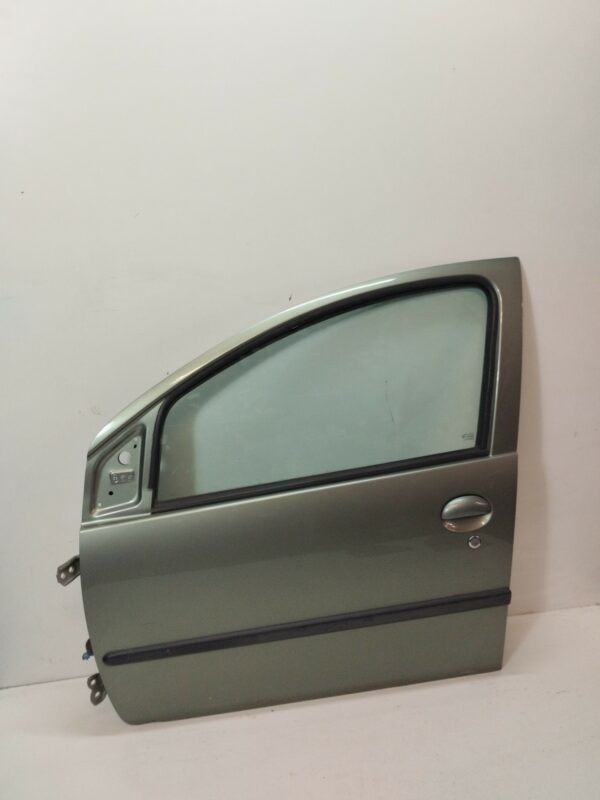 PUERTA DELANTERA IZQUIERDA CITROEN C1 Attraction NAFTA 95 Motor 1,0 Ltr.  68 CV  [2005 - 2014] 5 Puertas - Imagen 3
