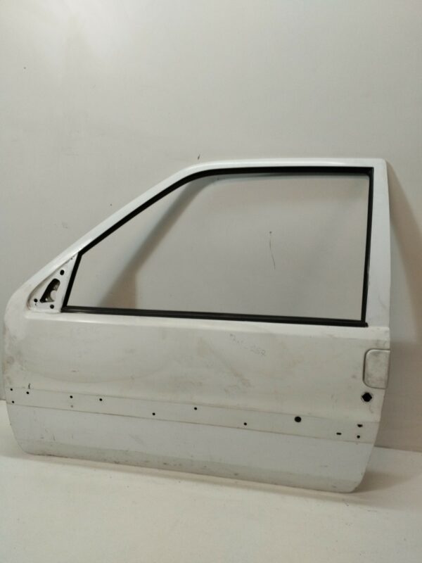 PUERTA DELANTERA IZQUIERDA CITROEN SAXO 1.5 D X DIESEL Motor 1,5 Ltr.  57 CV  [1996 - 2000] 3 Puertas - Imagen 2