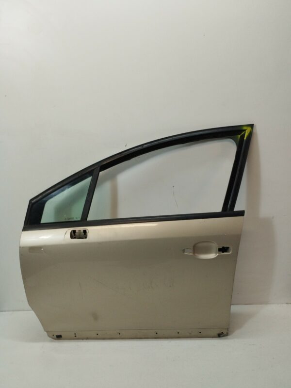 PUERTA DELANTERA IZQUIERDA CITROEN C4 BERLINA 1.6 16V HDi FAP DIESEL Motor 1,6 Ltr.  109 CV  [2004 - 2011] 3 Puertas