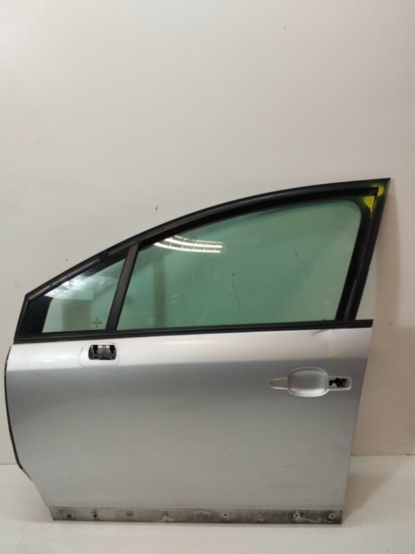 PUERTA DELANTERA IZQUIERDA CITROEN C4 BERLINA Collection DIESEL Motor 1,6 Ltr.  90 CV  [2004 - 2011] 5 Puertas
