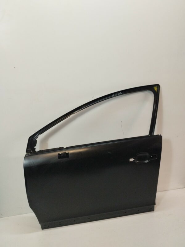 PUERTA DELANTERA IZQUIERDA CITROEN C4 BERLINA 1.6 16V HDi DIESEL Motor 1,6 Ltr.  90 CV  [2004 - 2011] 3 Puertas - Imagen 3