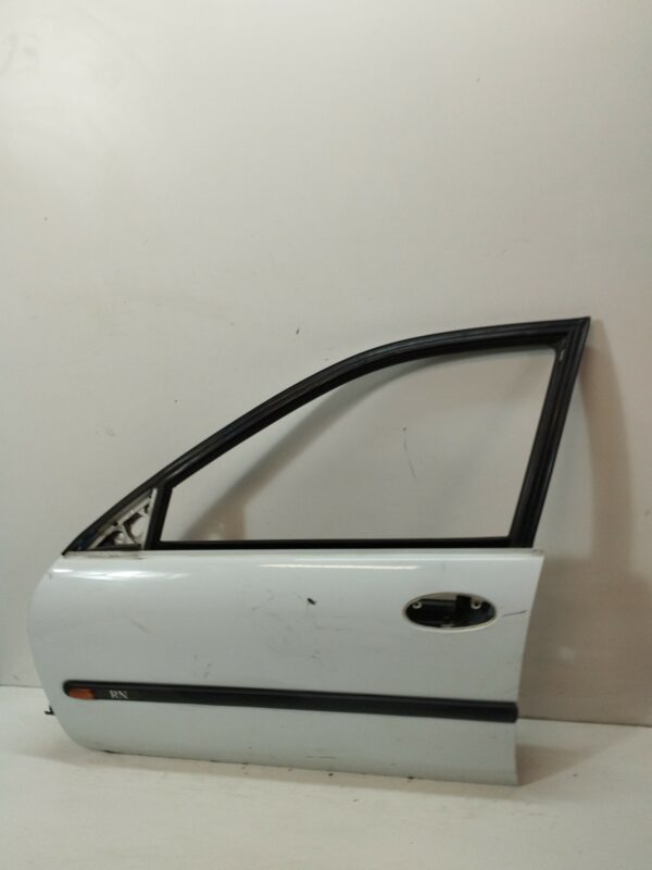 PUERTA DELANTERA IZQUIERDA RENAULT LAGUNA (B56) 1.9 dTi RT DIESEL Motor 1,9 Ltr.  98 CV  [1998 - 2001] 5 Puertas - Imagen 2