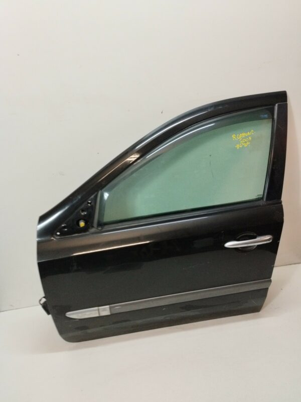 PUERTA DELANTERA IZQUIERDA RENAULT LAGUNA II (BG0) Authentique DIESEL Motor 1,9 Ltr.  120 CV  [2001 - 2007] 5 Puertas - Imagen 3