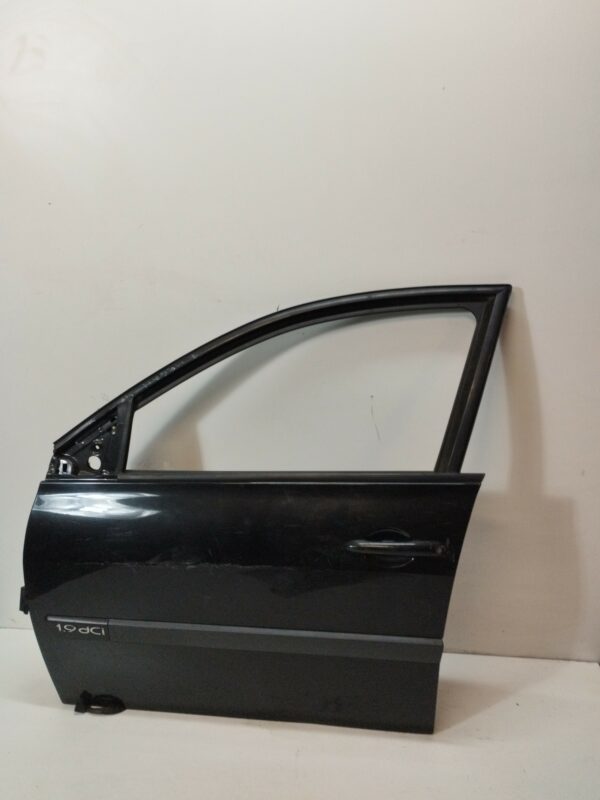 PUERTA DELANTERA IZQUIERDA RENAULT MEGANE II CLASSIC BERLINA 1.5 dCi Diesel CAT DIESEL Motor 1,5 Ltr.  86 CV  [2003 - 2010] 3 Puertas - Imagen 2