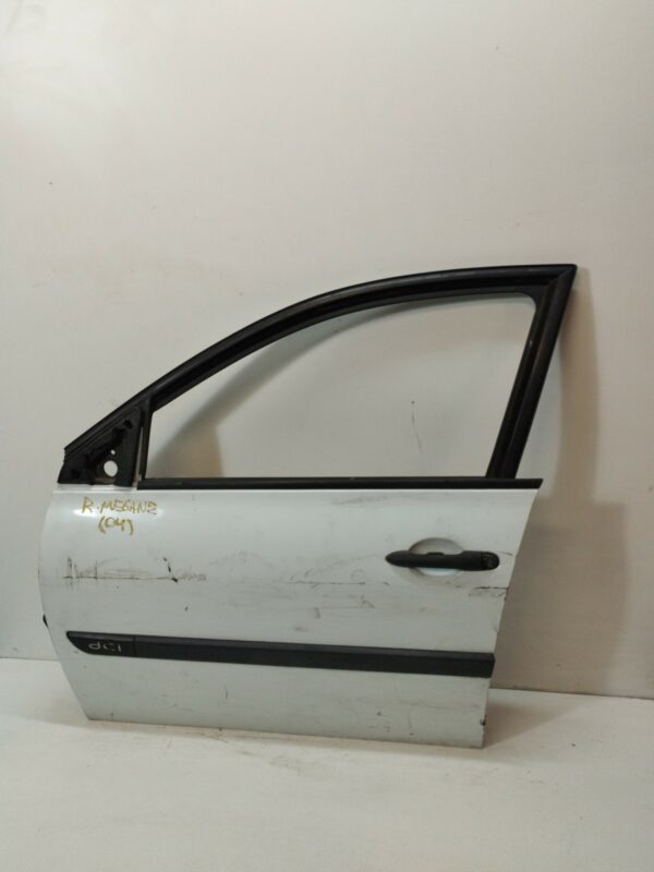 PUERTA DELANTERA IZQUIERDA RENAULT MEGANE II CLASSIC BERLINA 1.5 dCi Diesel CAT DIESEL Motor 1,5 Ltr.  86 CV  [2003 - 2010] 3 Puertas - Imagen 2