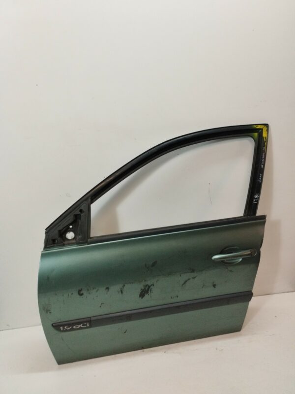 PUERTA DELANTERA IZQUIERDA RENAULT MEGANE II BERLINA 5P Confort Authentique DIESEL Motor 1,9 Ltr.  120 CV  [2002 - 2009] 5 Puertas - Imagen 3