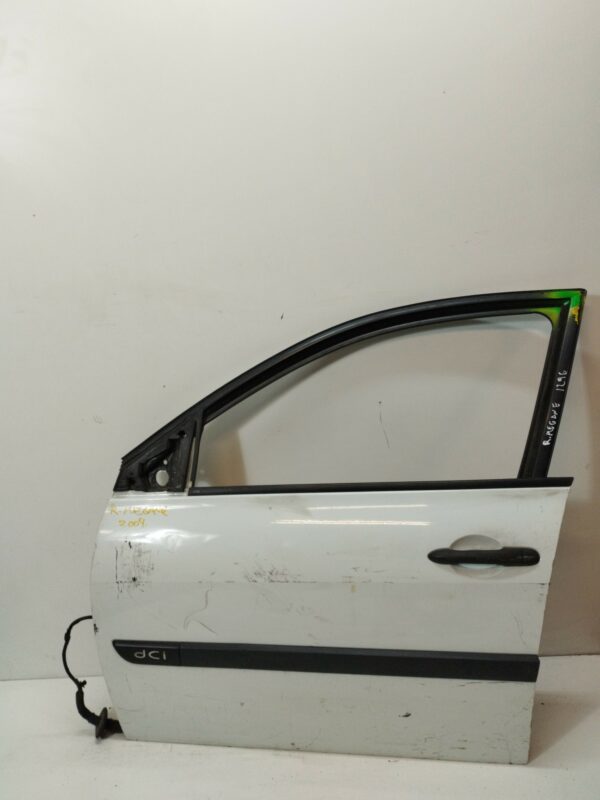 PUERTA DELANTERA IZQUIERDA RENAULT MEGANE II BERLINA 5P Confort Authentique DIESEL Motor 1,9 Ltr.  120 CV  [2002 - 2009] 5 Puertas - Imagen 2