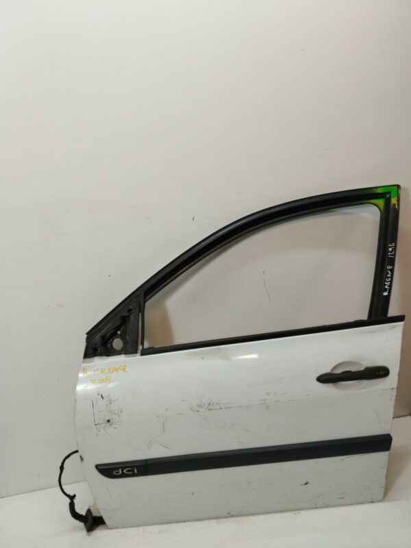 PUERTA DELANTERA IZQUIERDA RENAULT MEGANE II BERLINA 5P Confort Authentique DIESEL Motor 1,9 Ltr.  120 CV  [2002 - 2009] 5 Puertas - Imagen 3