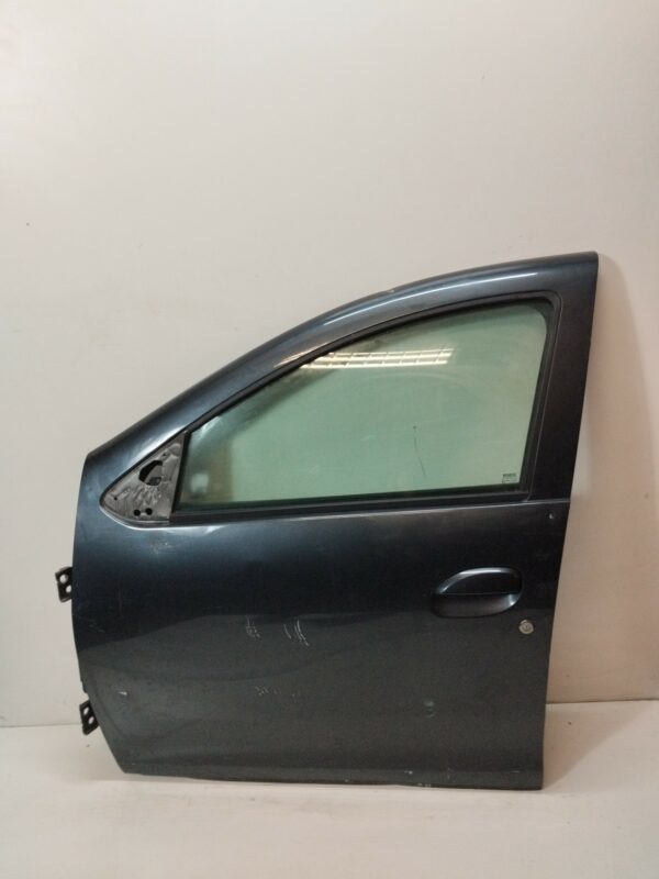 PUERTA DELANTERA IZQUIERDA RENAULT DUSTER Laureate 4x2  Motor 1,5 Ltr.  107 CV  [2010 - 0] 5 Puertas