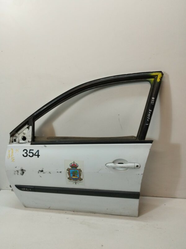 PUERTA DELANTERA IZQUIERDA RENAULT MEGANE II BERLINA 5P Dynamique DIESEL Motor 1,5 Ltr.  106 CV  [2002 - 2009] 5 Puertas - Imagen 3