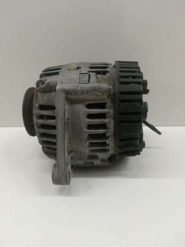 ALTERNADOR PEUGEOT 106 (S1) 1,1 NAFTA Motor 1,1 Ltr.  60 CV  [1991 - 1996] 3 Puertas - Imagen 2