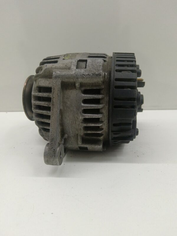 ALTERNADOR PEUGEOT 106 (S1) 1,1 NAFTA Motor 1,1 Ltr.  60 CV  [1991 - 1996] 3 Puertas - Imagen 2