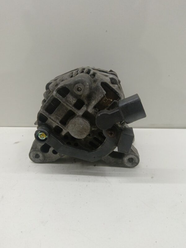 ALTERNADOR CITROEN C3 1.4 HDi DIESEL Motor 1,4 Ltr.  68 CV  [1995 - 2010] 3 Puertas - Imagen 3
