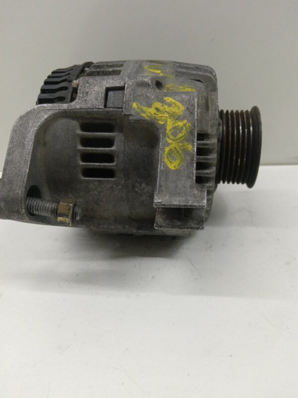 ALTERNADOR PEUGEOT 306 BERLINA 3/5 PUERTAS (S1) 1.8 CAT NAFTA 95 Motor 1,8 Ltr.  101 CV  [1993 - 1997] 3 Puertas - Imagen 4