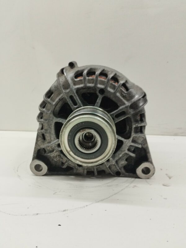 ALTERNADOR PEUGEOT 208 1.2 16V VTi NAFTA 95 Motor 1,2 Ltr.  82 CV  [2012 - 2019] 3 Puertas
