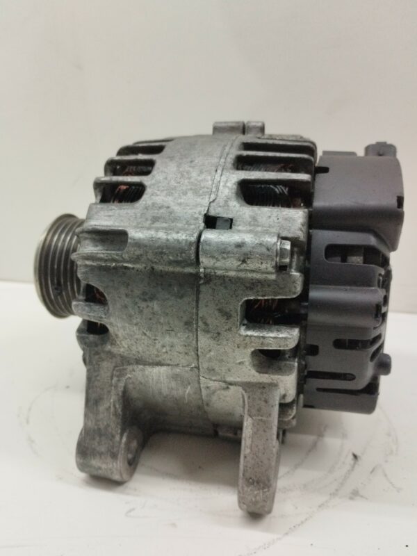 ALTERNADOR PEUGEOT 208 1.2 16V VTi NAFTA 95 Motor 1,2 Ltr.  82 CV  [2012 - 2019] 3 Puertas - Imagen 2