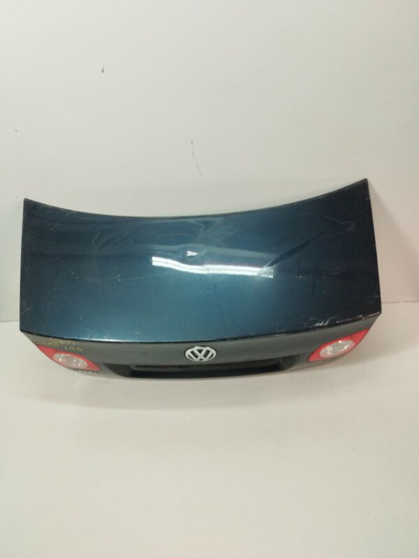 TAPA BAUL VOLKSWAGEN JETTA (1K2) Edition DIESEL Motor 1,9 Ltr.  105 CV  [2005 - 2010] 4 Puertas - Imagen 2