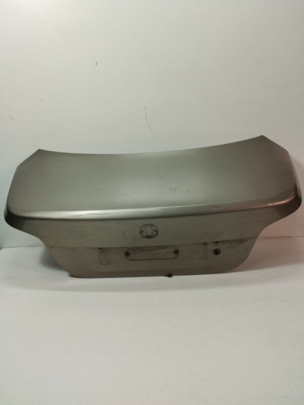 TAPA BAUL BMW SERIE 5 BERLINA (E60) 2.0 Turbodiesel CAT DIESEL Motor 2,0 Ltr.  177 CV  [2003 - 2010] 3 Puertas - Imagen 3