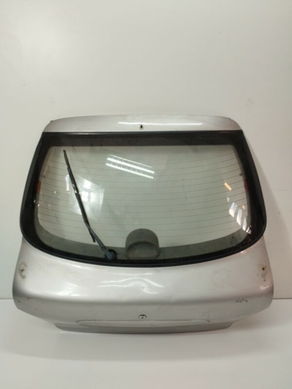 PORTON TRASERO HYUNDAI ACCENT (X3) 1.3 GLS NAFTA Motor 1,3 Ltr.  60 CV  [1994 - 1997] 5 Puertas
