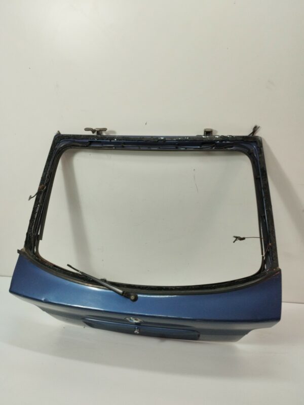 PORTON TRASERO BMW SERIE 3 COMPACTO (E36) 316i NAFTA 95 Motor 1,6 Ltr.  102 CV  [1994 - 2001] 3 Puertas - Imagen 2