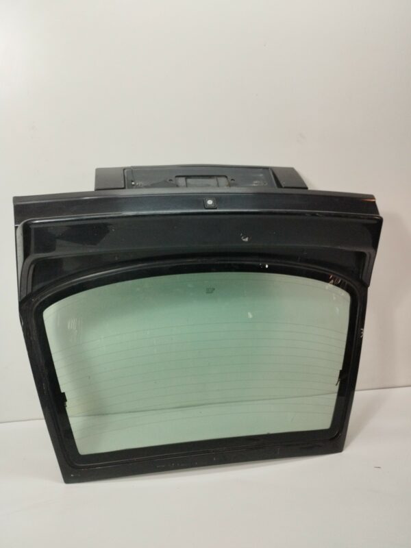 PORTON TRASERO VOLVO SERIE 440 GL NAFTA Motor 1,8 Ltr.  90 CV  [1988 - 1997] 5 Puertas - Imagen 3