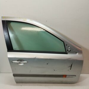 PUERTA DELANTERA DERECHA RENAULT LAGUNA II (BG0) Authentique DIESEL Motor 1,9 Ltr.  120 CV  [2001 - 2007] 5 Puertas