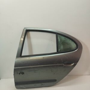PUERTA TRASERA IZQUIERDA RENAULT MEGANE I CLASSIC (LA0) 1.9 dTi Alize DIESEL Motor 1,9 Ltr.  98 CV  [1996 - 2001] 4 Puertas