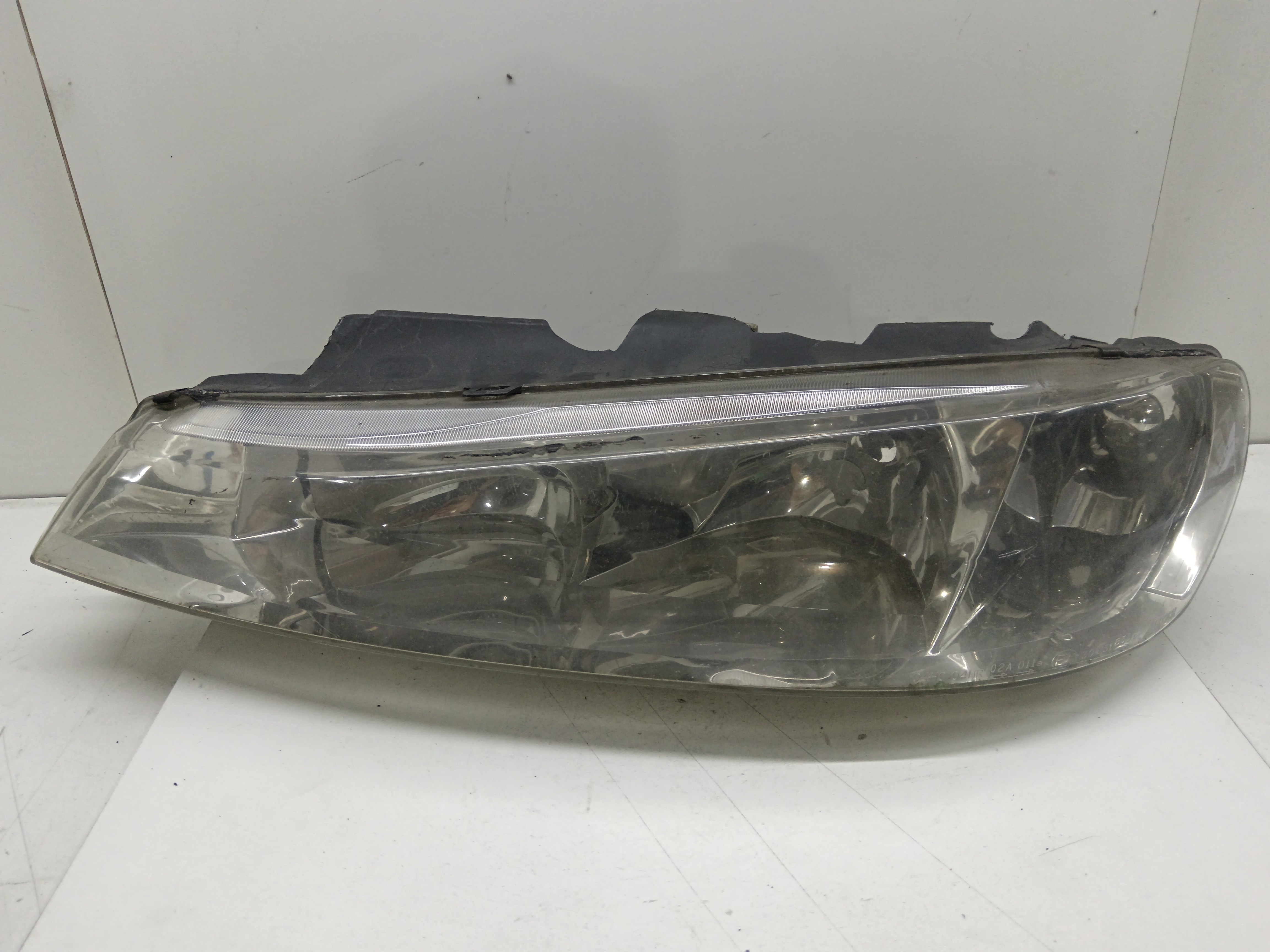 FARO DELANTERO IZQUIERDO PEUGEOT 406 BERLINA (S1/S2) ST NAFTA Motor 2,0 Ltr.  132 CV  [1995 - 2005] 4 Puertas