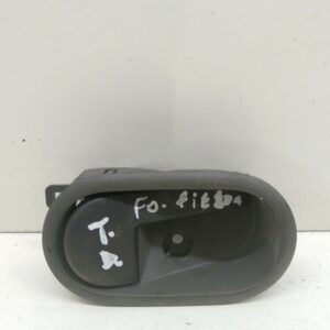 MANIJA INTERIOR TRASERA DERECHA FORD FIESTA BERLINA (DX) 1.4 16V CAT NAFTA Motor 1,4 Ltr.  90 CV  [1999 - 2002] 3 Puertas