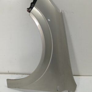 GUARDABARRO DELANTERO IZQUIERDO OPEL ASTRA H BERLINA Cosmo NAFTA 95 Motor 1,8 Ltr.  125 CV  [2004 - 2007] 5 Puertas