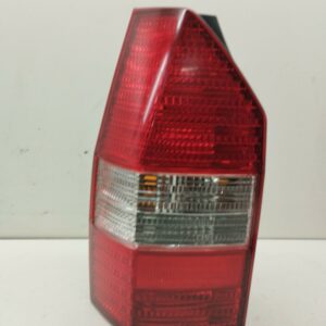 FAROL TRASERO IZQUIERDO EXTERIOR MITSUBISHI SPACE WAGON (N80/N90) 2,4 GLX NAFTA 95 Motor 2,4 Ltr.  150 CV  [1998 - 2005] 5 Puertas
