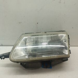 FARO DELANTERO IZQUIERDO CITROEN SAXO 1.5 D Seduction DIESEL Motor 1,5 Ltr.  57 CV  [1996 - 2000] 5 Puertas