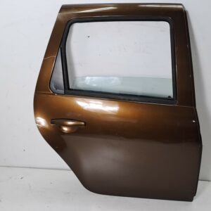PUERTA TRASERA DERECHA RENAULT DUSTER Ambiance 4x2 DIESEL Motor 1,5 Ltr.  86 CV  [2010 - 0] 5 Puertas