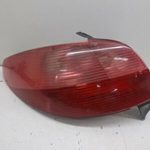 FAROL TRASERO IZQUIERDO EXTERIOR PEUGEOT 206 BERLINA XR DIESEL Motor 1,9 Ltr.  69 CV  [1998 - 2010] 3 Puertas