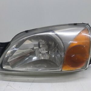 FARO DELANTERO IZQUIERDO FORD FIESTA BERLINA (DX) Ambiente DIESEL Motor 1,8 Ltr.  75 CV  [1999 - 2002] 5 Puertas