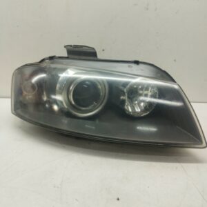 FARO DELANTERO DERECHO AUDI A3 (8P) 2.0 TDI Ambiente Quattro DIESEL Motor 2,0 Ltr.  140 CV  [2003 - 2012] 3 Puertas