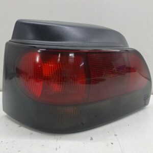 FAROL TRASERO IZQUIERDO EXTERIOR RENAULT CLIO I FASE I+II (B/C57) 1.2 Alize NAFTA Motor 1,2 Ltr.  54 CV  [1991 - 1998] 5 Puertas