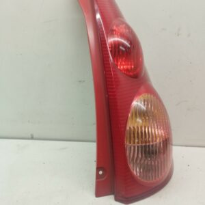 FAROL TRASERO DERECHO EXTERIOR PEUGEOT 107 Básico NAFTA 95 Motor 1,0 Ltr.  68 CV  [2005 - 2014] 5 Puertas