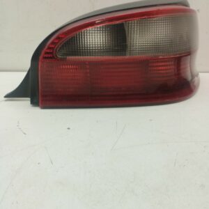 FAROL TRASERO DERECHO EXTERIOR CITROEN SAXO 1.5 D Seduction DIESEL Motor 1,5 Ltr.  57 CV  [1996 - 2000] 5 Puertas