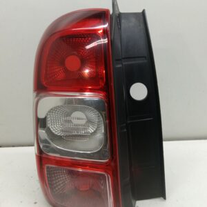 FAROL TRASERO IZQUIERDO EXTERIOR RENAULT DUSTER Ambiance 4x4 DIESEL Motor 1,5 Ltr.  109 CV  [2010 - 0] 5 Puertas