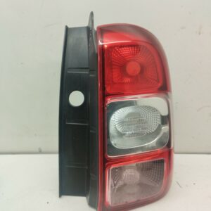 FAROL TRASERO DERECHO EXTERIOR RENAULT DUSTER Ambiance 4x4 DIESEL Motor 1,5 Ltr.  109 CV  [2010 - 0] 5 Puertas