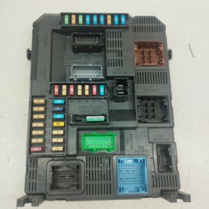 CAJA RELES / FUSIBLES / MODULO BSI CITROEN C-ELYSÉE Seduction NAFTA 95 Motor 1,2 Ltr.  72 CV  [2012 - 0] 4 Puertas