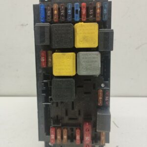 CAJA RELES / FUSIBLES / MODULO BSI MERCEDES CLASE C (W203) BERLINA 220 CDI (203.006) DIESEL Motor 2,2 Ltr.  143 CV  [2000 - 2007] 4 Puertas