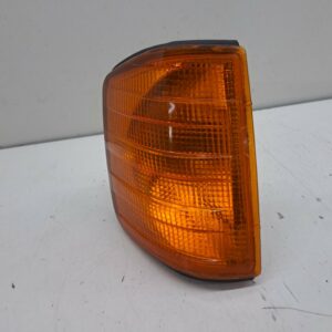 SEÑALERO DERECHO MERCEDES CLASE C (W201) BERLINA 2.5 D 190 (201.126) DIESEL Motor 2,5 Ltr.  90 CV  [1982 - 1993] 4 Puertas