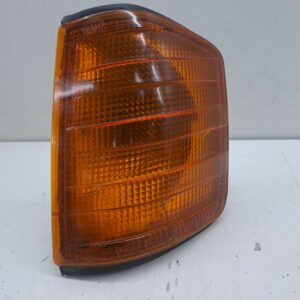 SEÑALERO IZQUIERDO MERCEDES CLASE C (W201) BERLINA 2.5 D 190 (201.126) DIESEL Motor 2,5 Ltr.  90 CV  [1982 - 1993] 4 Puertas