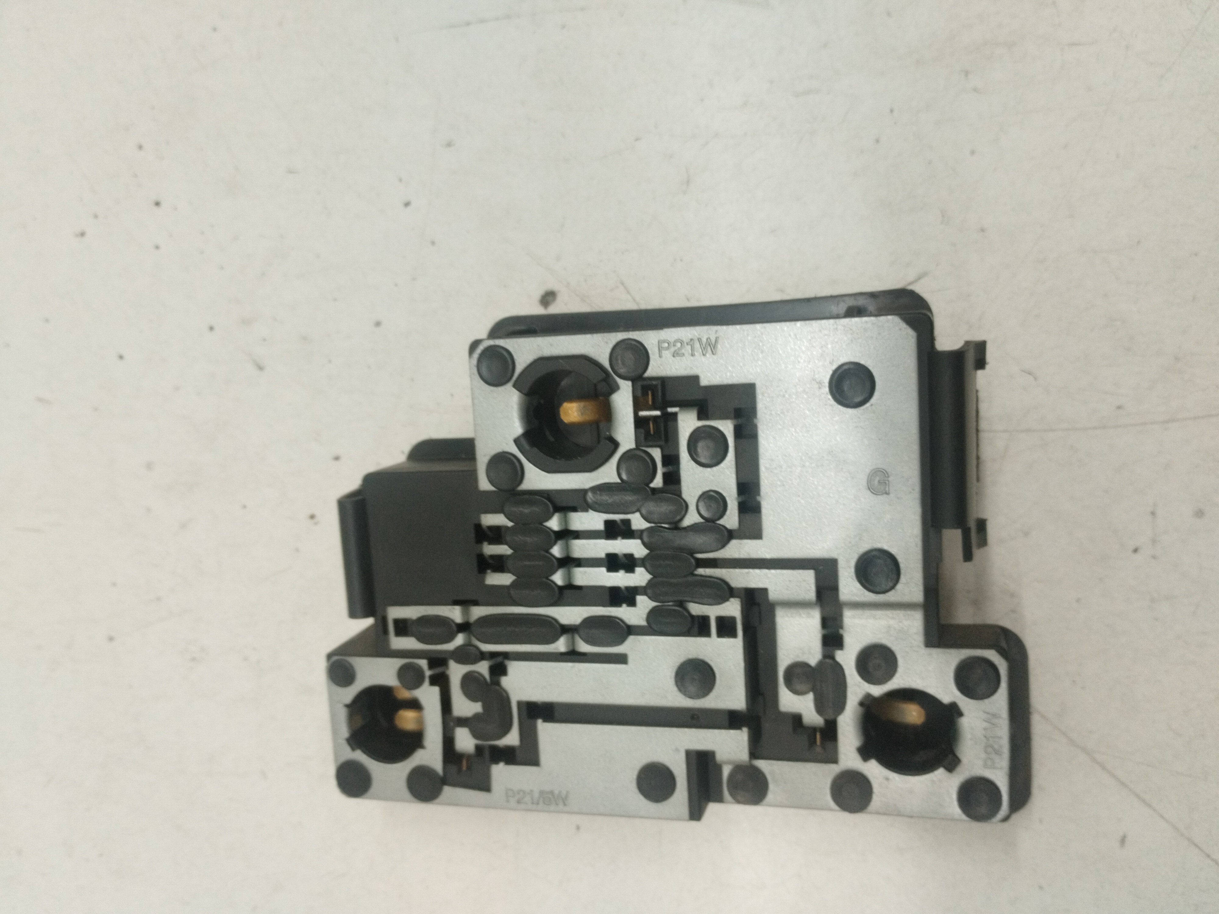 Porta Lampara Trasero Izquierdo Citroen Xantia Berlina 2 1 Td Activa Diesel Motor 21 Ltr 109 Cv 1997 2002 5 Puertas 2
