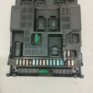 CAJA RELES / FUSIBLES PEUGEOT 307 (S1) XS DIESEL Motor 2,0 Ltr.  90 CV  [2001 - 2005] 5 Puertas