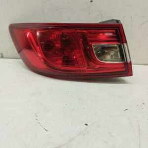 FAROL TRASERO IZQUIERDO EXTERIOR RENAULT CLIO IV Business  Motor 1,5 Ltr.  75 CV  [2012 - 0] 5 Puertas